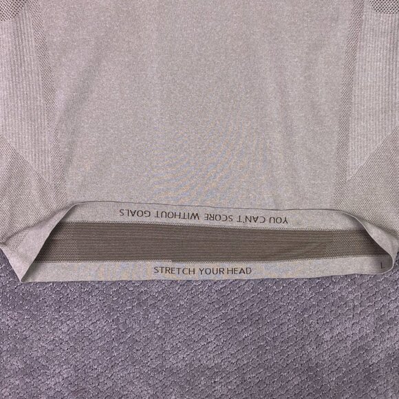 Lululemon Metal Vent Tech Shirt Mens Large Light Green City Skyline Gym Running - Picture 3 of 11